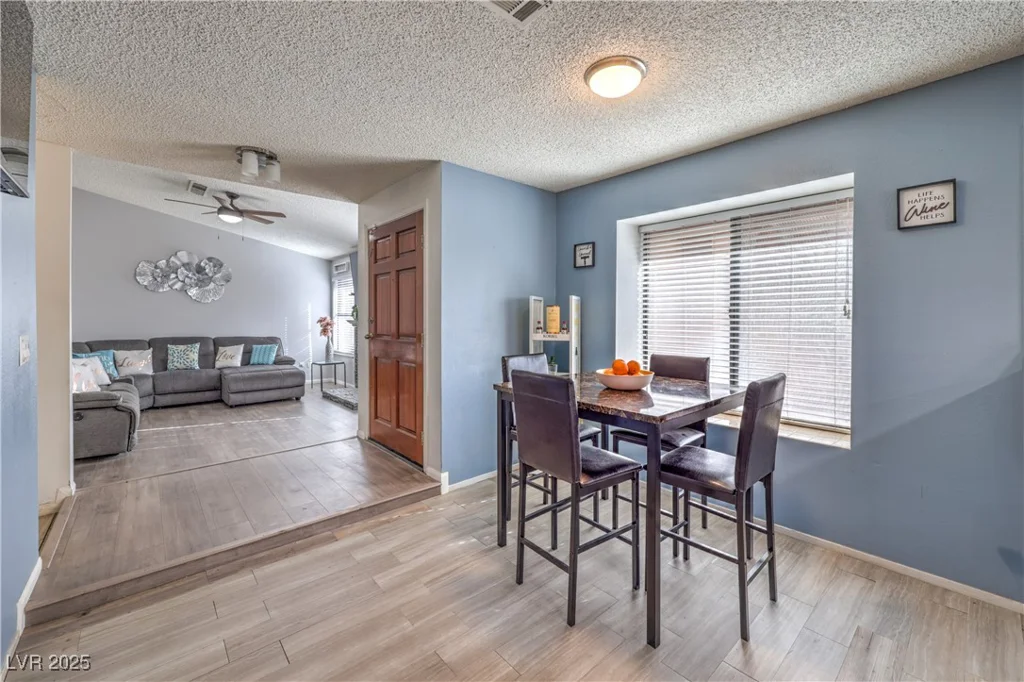 6408 Deadwood, Las Vegas, NV 89108