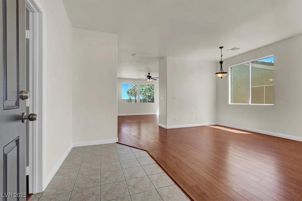 6032 Red Glitter, North Las Vegas, NV 89031