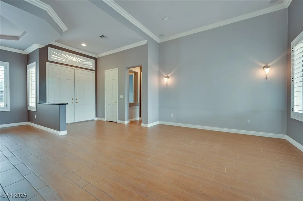 10513 Longwood, Las Vegas, NV 89134