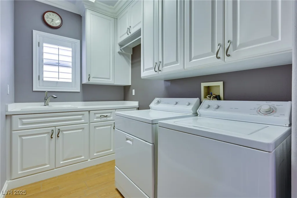 10513 Longwood, Las Vegas, NV 89134