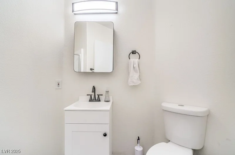 7964 Lovely Pine, Las Vegas, NV 89143