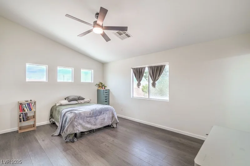 7964 Lovely Pine, Las Vegas, NV 89143