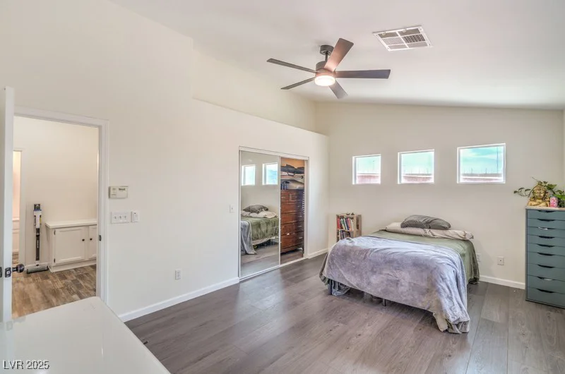 7964 Lovely Pine, Las Vegas, NV 89143