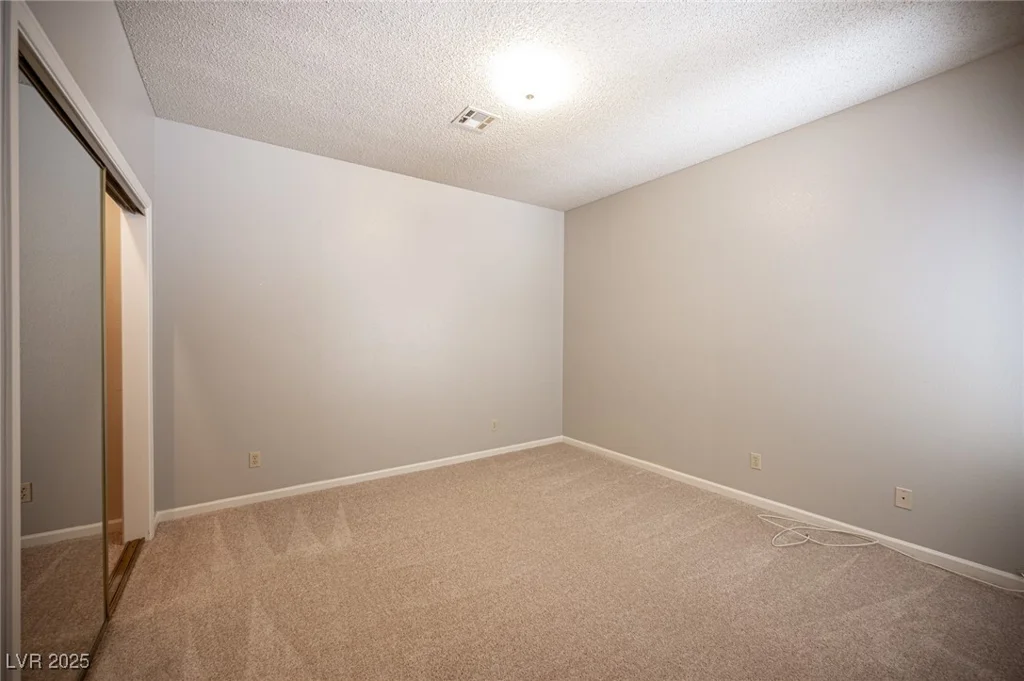 7911 Canoe, Las Vegas, NV 89145