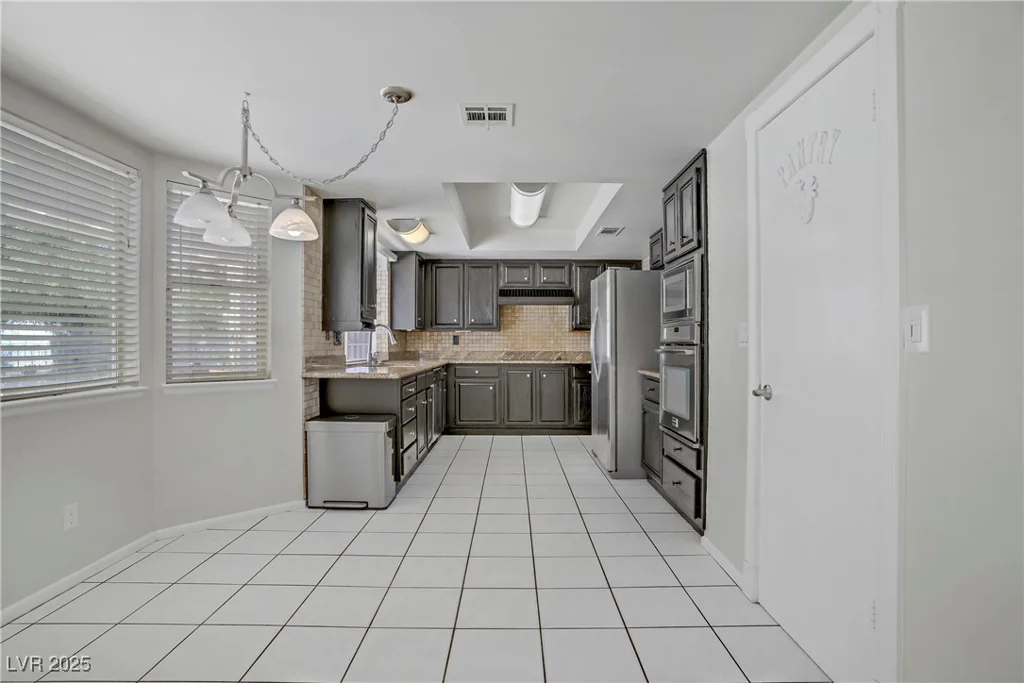 6773 Obannon, Las Vegas, NV 89146