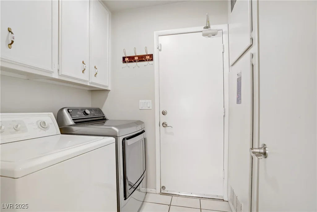 6773 Obannon, Las Vegas, NV 89146