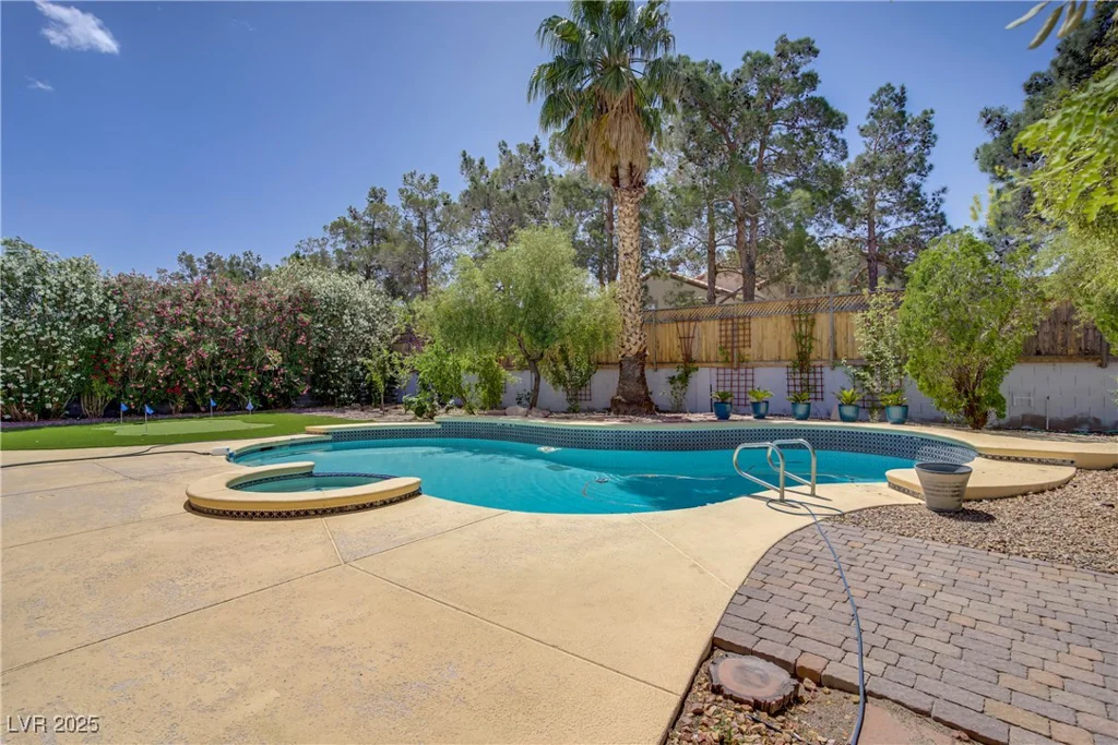 6773 Obannon, Las Vegas, NV 89146