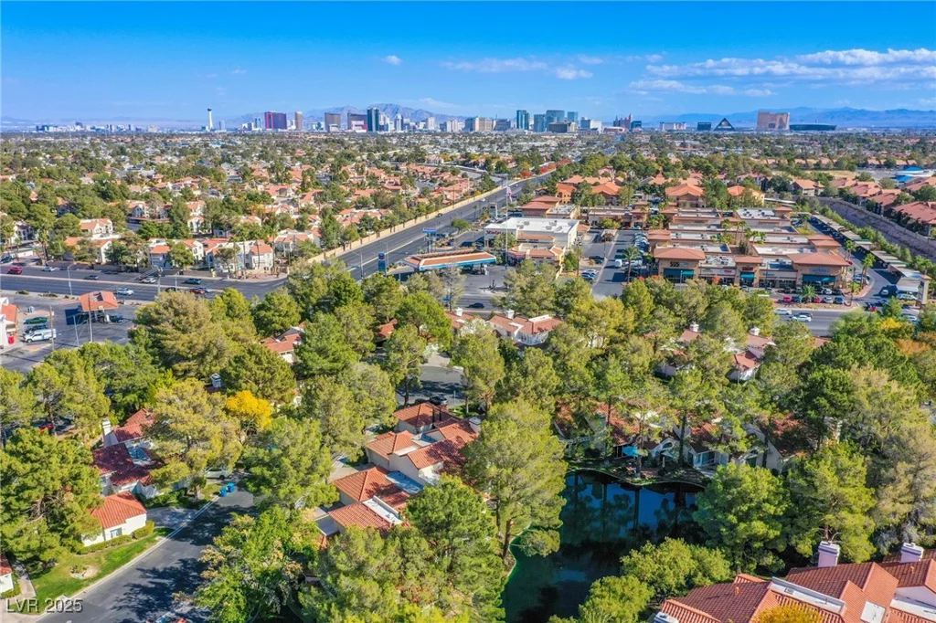 7940 Castle Pines, Las Vegas, NV 89113