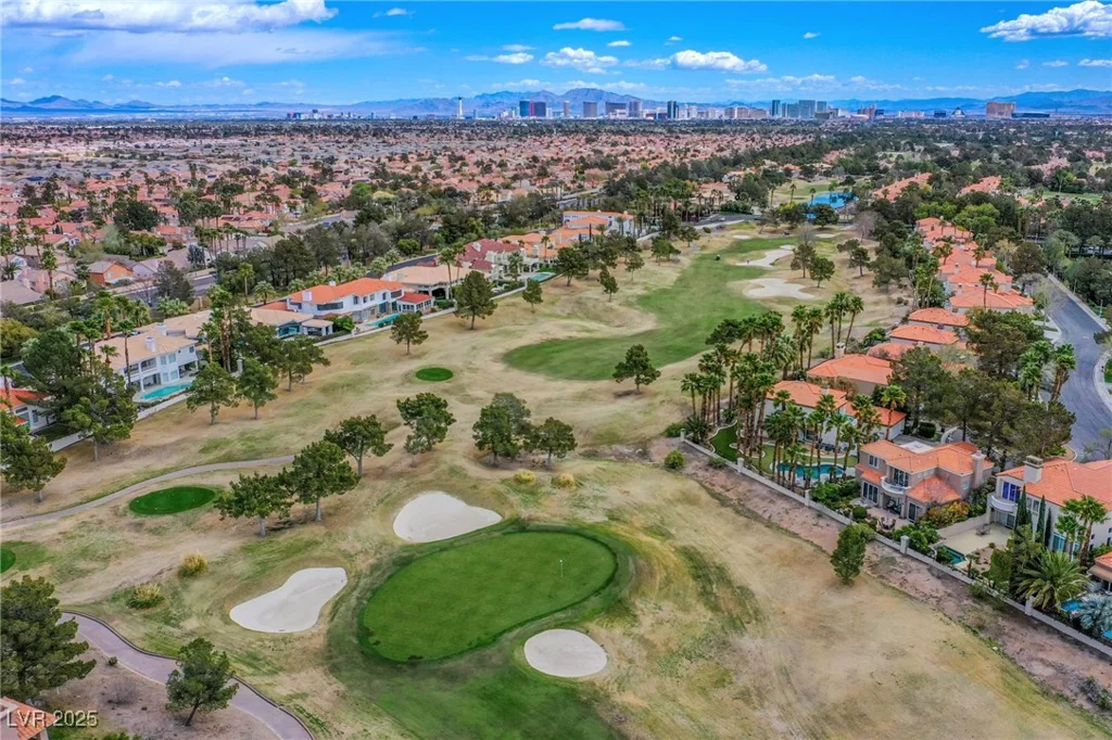 7940 Castle Pines, Las Vegas, NV 89113