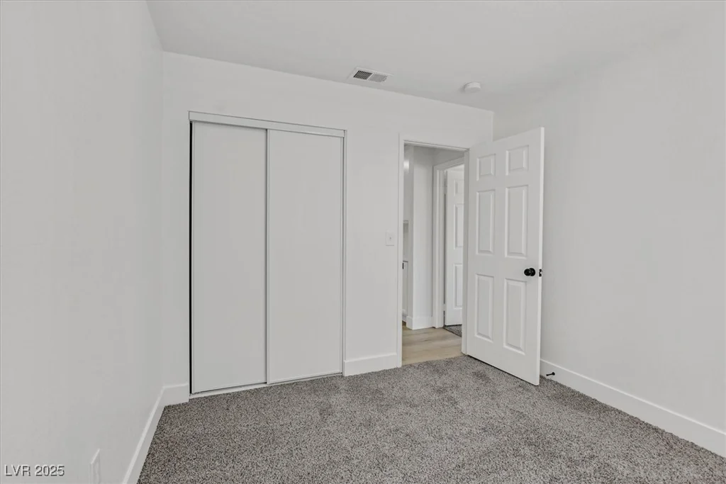540 Kelsford, Las Vegas, NV 89123
