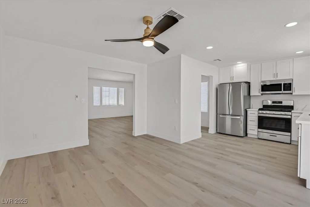 540 Kelsford, Las Vegas, NV 89123