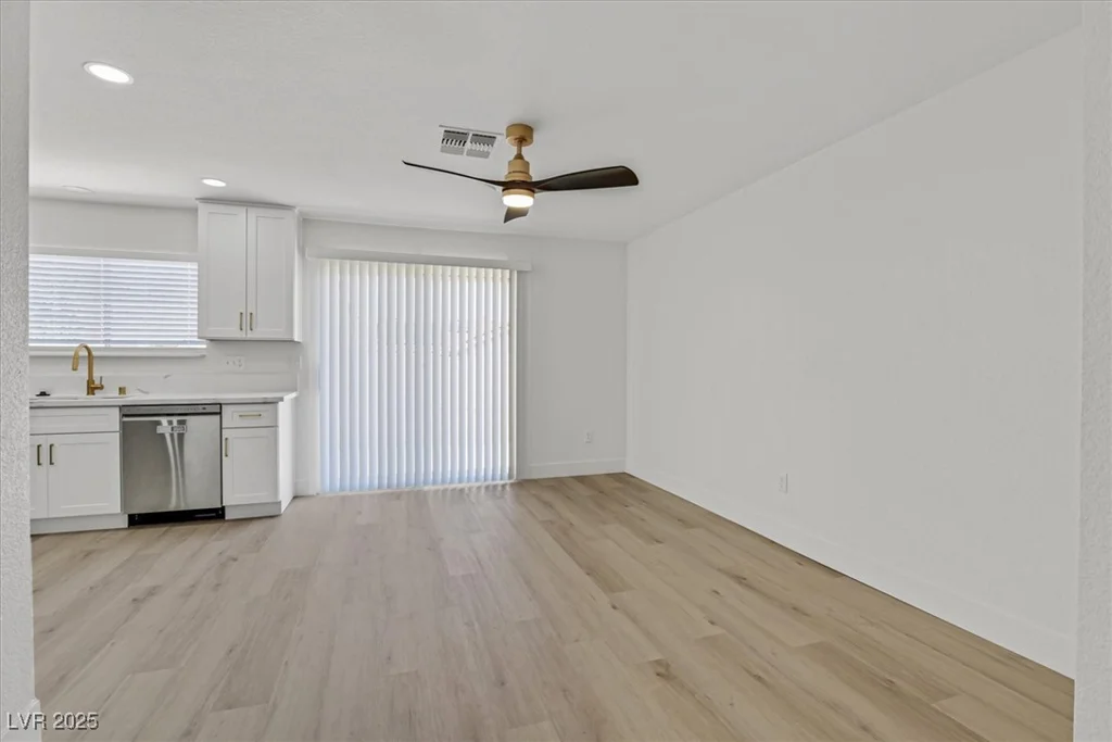 540 Kelsford, Las Vegas, NV 89123