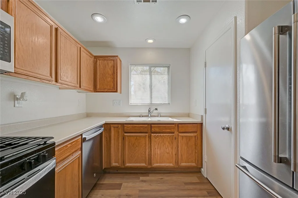 8396 Pearl Beach, Las Vegas, NV 89139