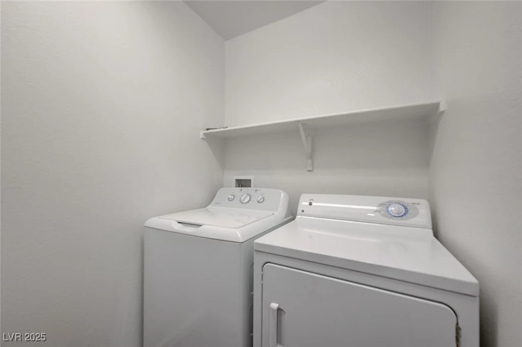 8396 Pearl Beach, Las Vegas, NV 89139