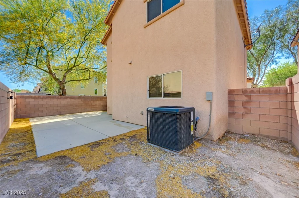 8396 Pearl Beach, Las Vegas, NV 89139