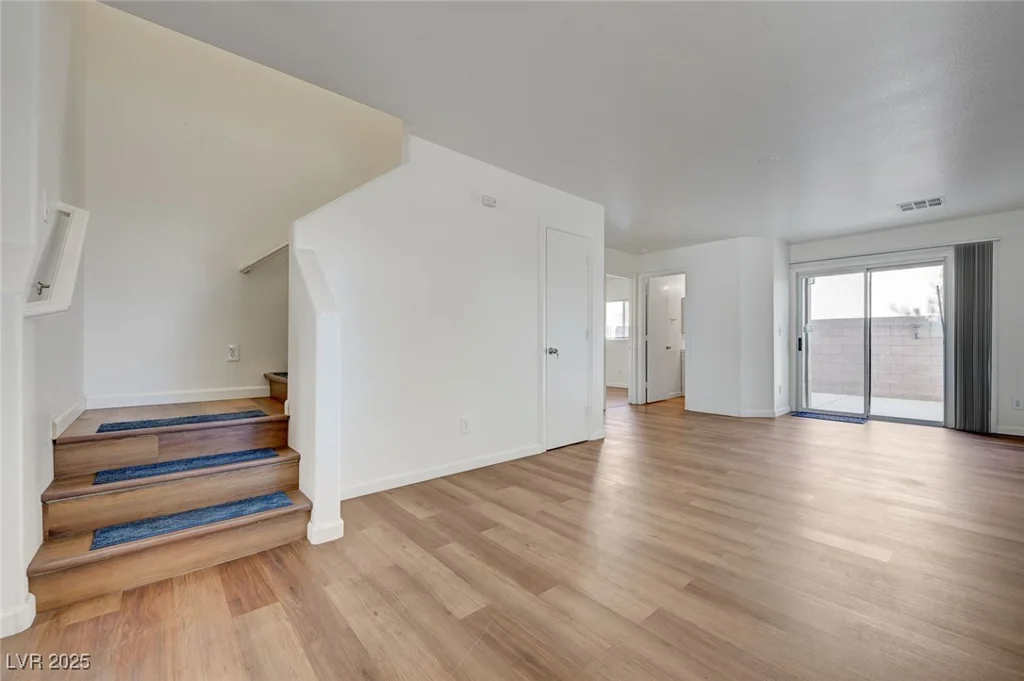 8396 Pearl Beach, Las Vegas, NV 89139