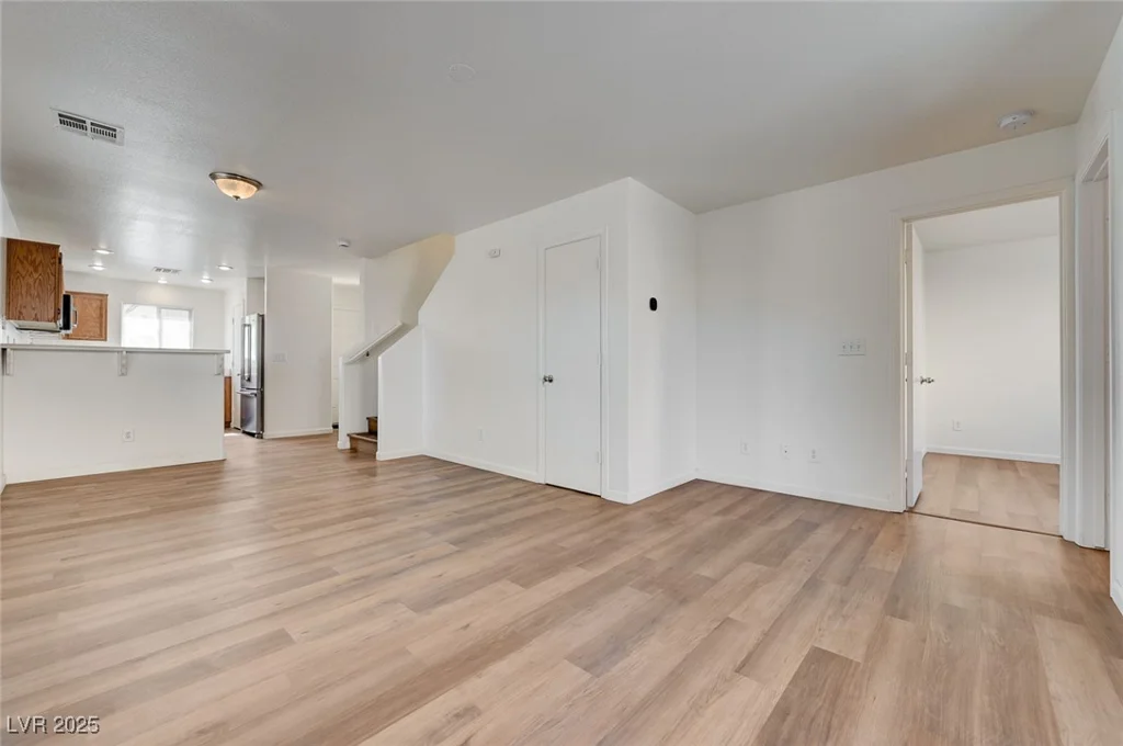8396 Pearl Beach, Las Vegas, NV 89139
