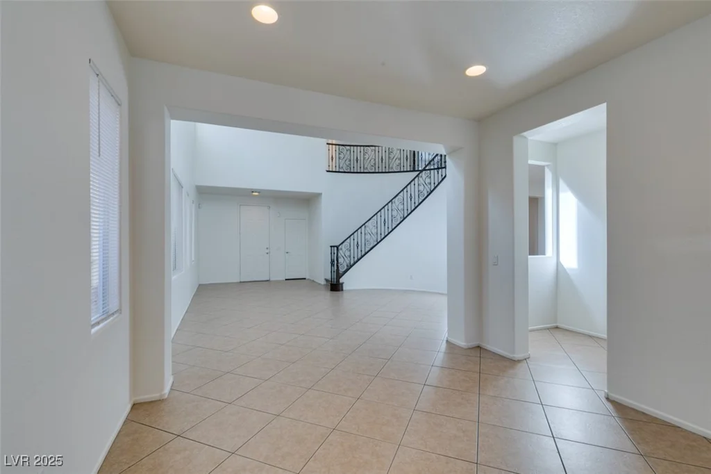 3774 Dusky Flycatcher, Las Vegas, NV 89122