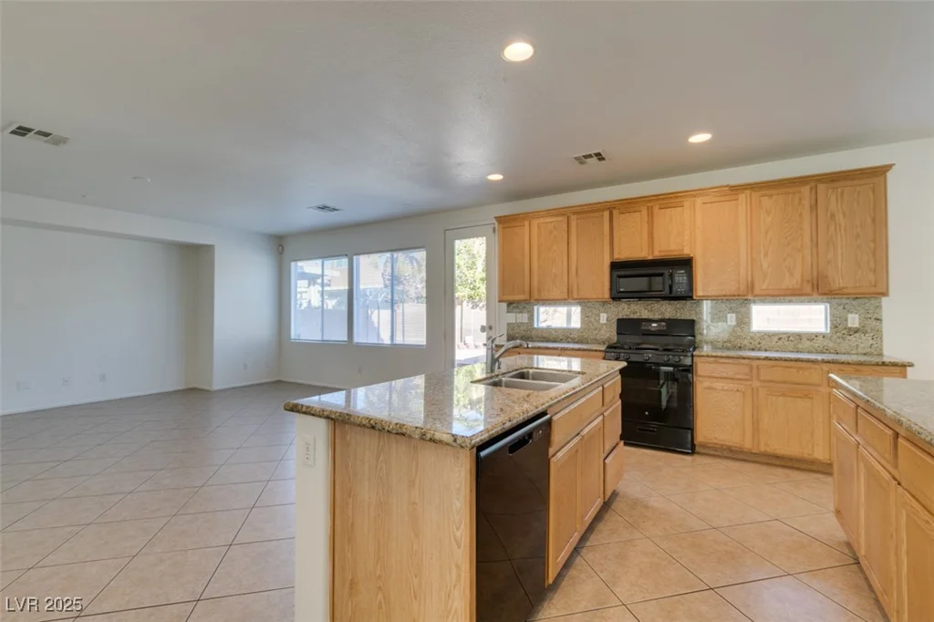 3774 Dusky Flycatcher, Las Vegas, NV 89122