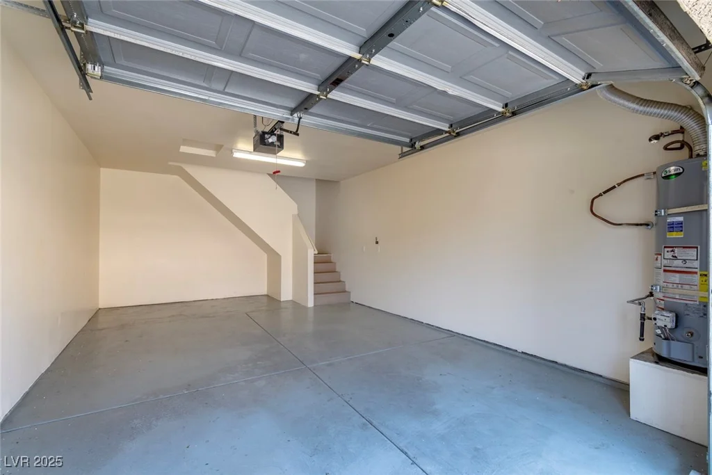 5250 Rainbow, Las Vegas, NV 89118