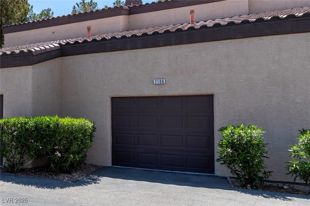 5250 Rainbow, Las Vegas, NV 89118