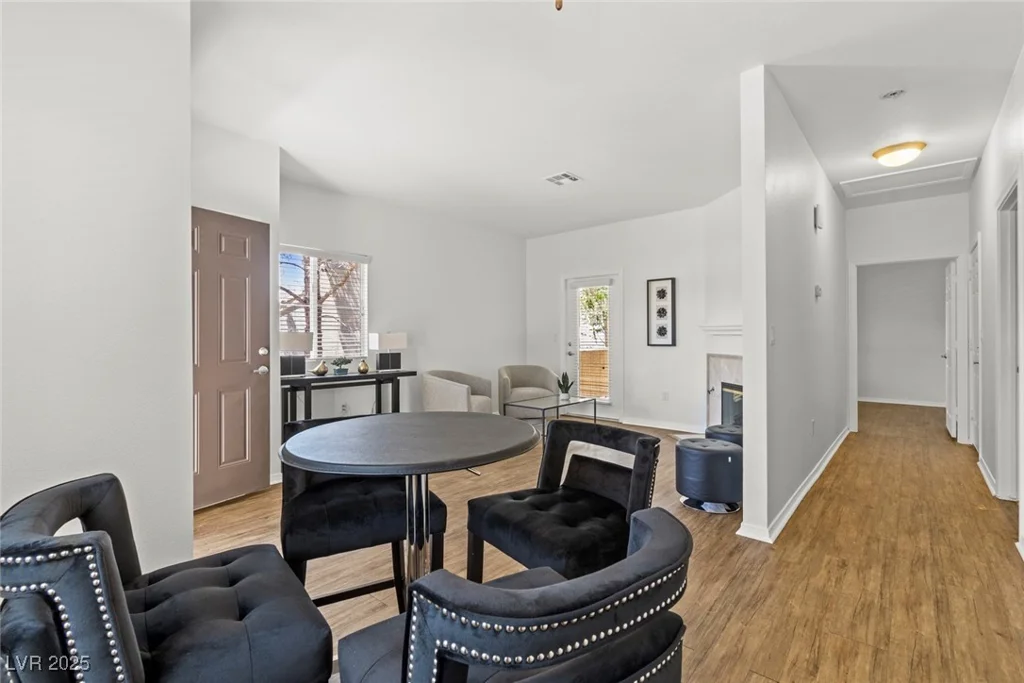 5250 Rainbow, Las Vegas, NV 89118