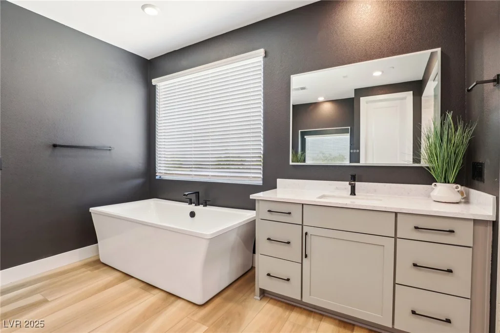 12155 Sage Thunder, Las Vegas, NV 89138