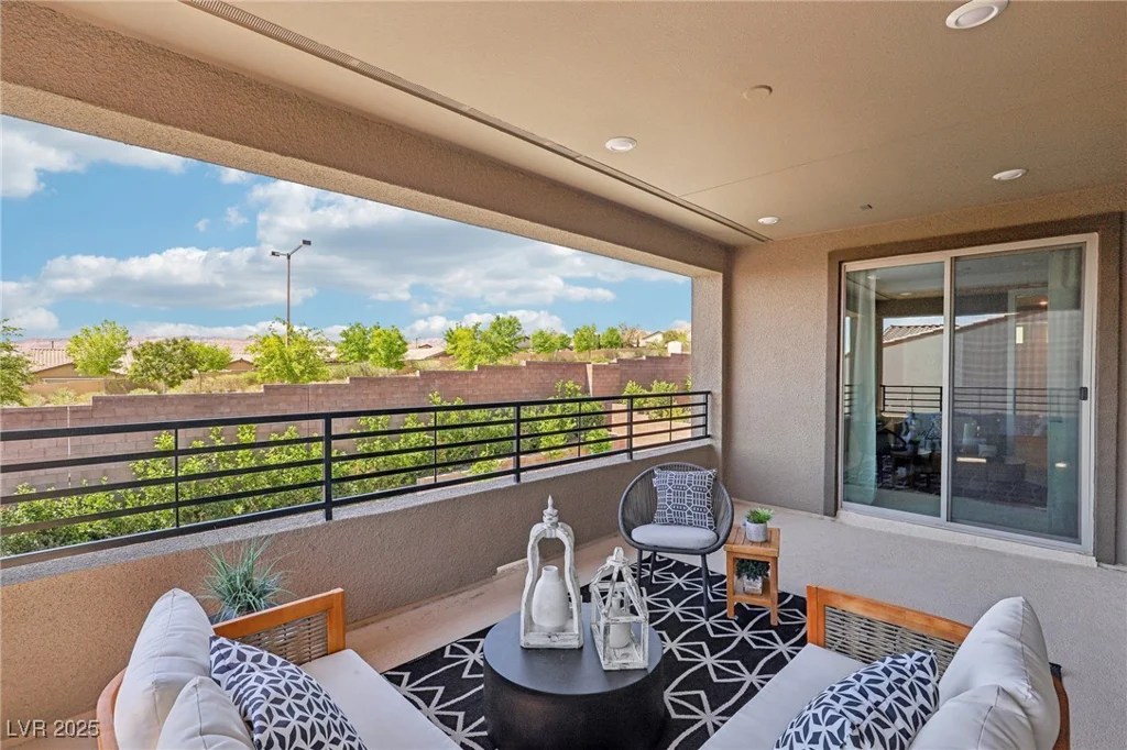 12155 Sage Thunder, Las Vegas, NV 89138