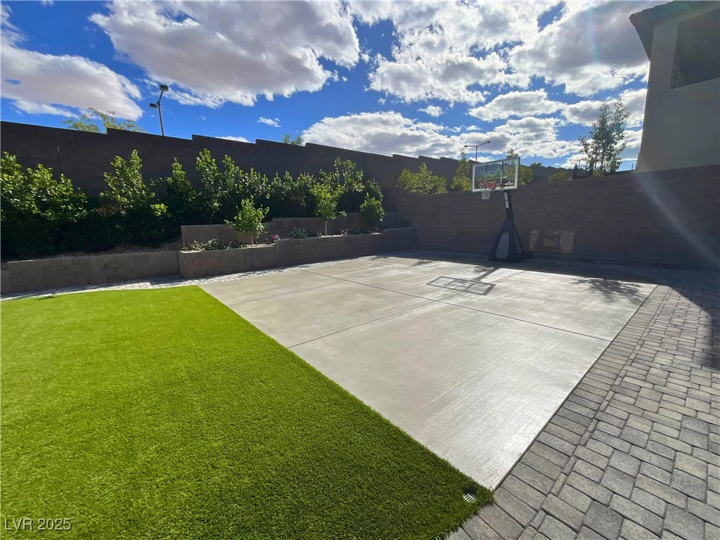 12155 Sage Thunder, Las Vegas, NV 89138