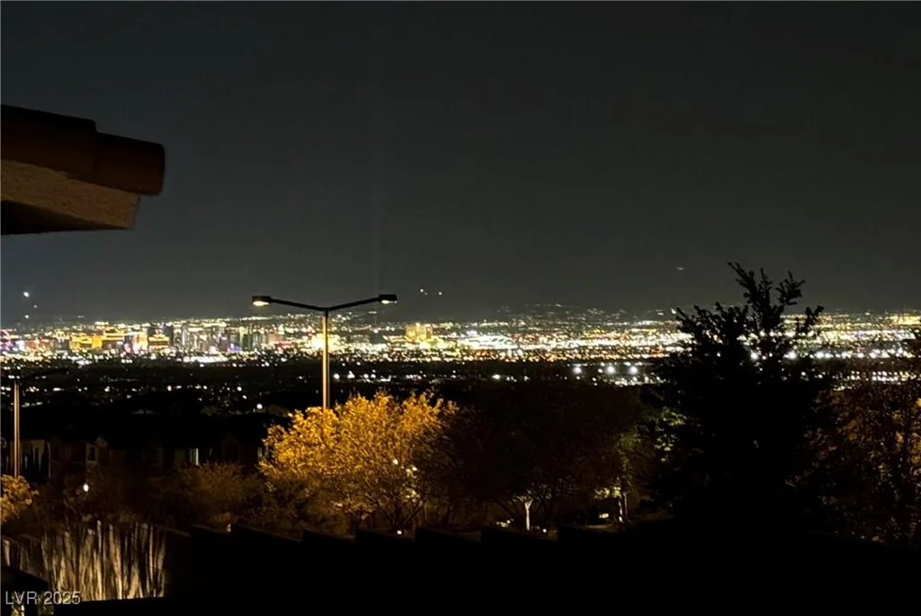 12155 Sage Thunder, Las Vegas, NV 89138