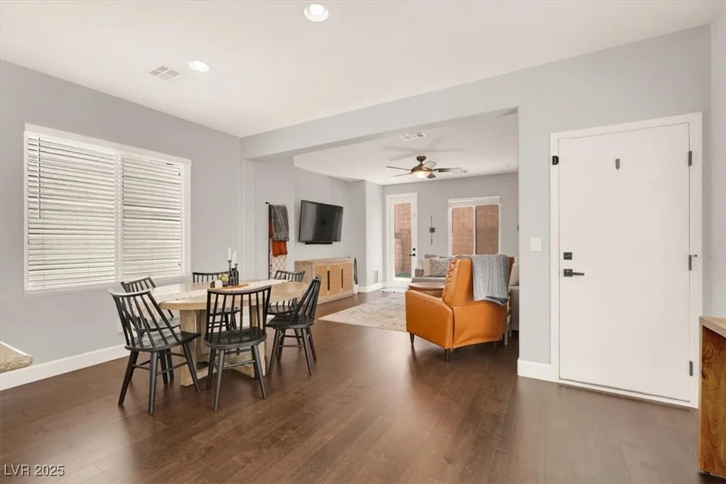 992 Wagner Valley, Henderson, NV 89052