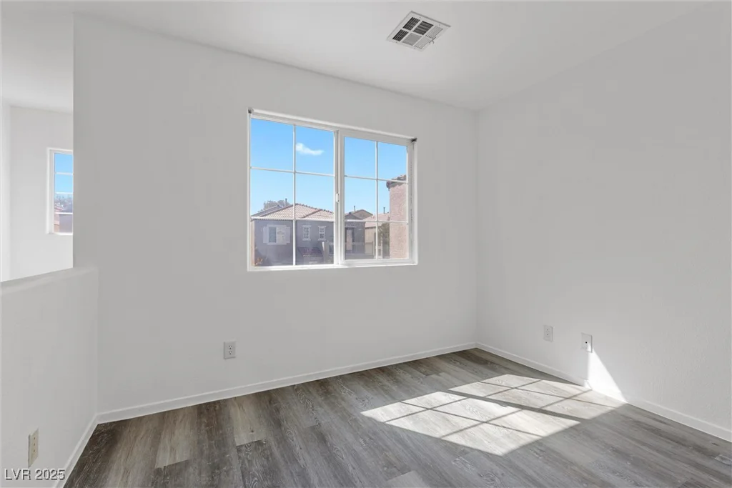9174 McGinnis, Las Vegas, NV 89148