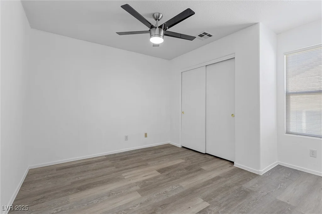 9174 McGinnis, Las Vegas, NV 89148