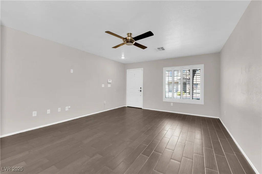 7257 Early Pioneer, Las Vegas, NV 89129