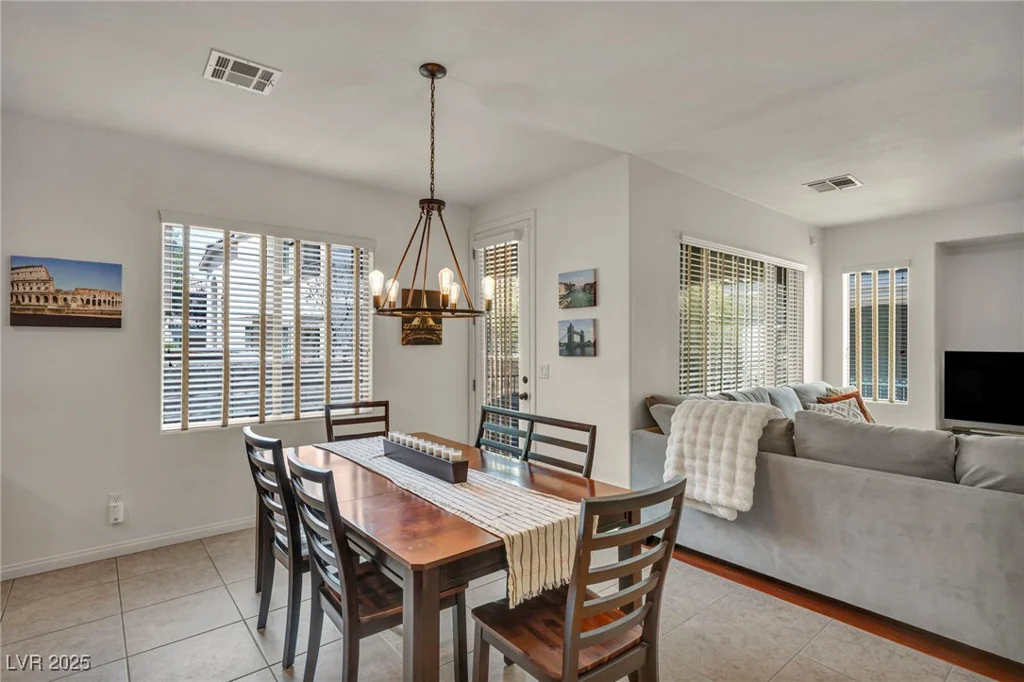 11908 Menchaca, Las Vegas, NV 89138