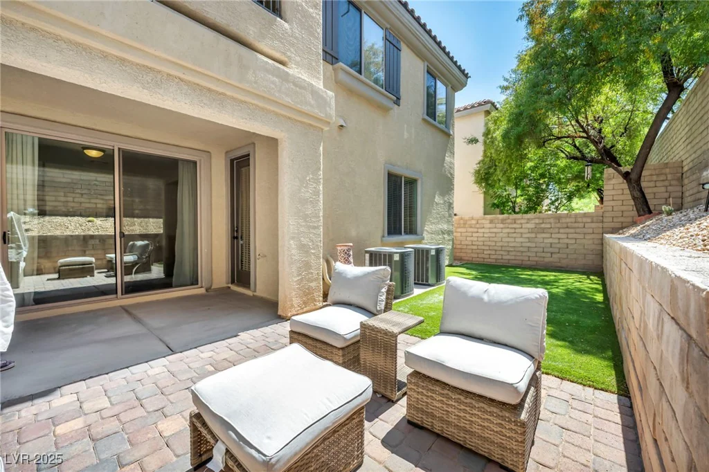 11908 Menchaca, Las Vegas, NV 89138