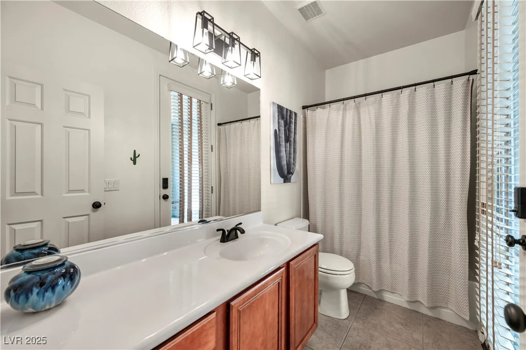 11908 Menchaca, Las Vegas, NV 89138