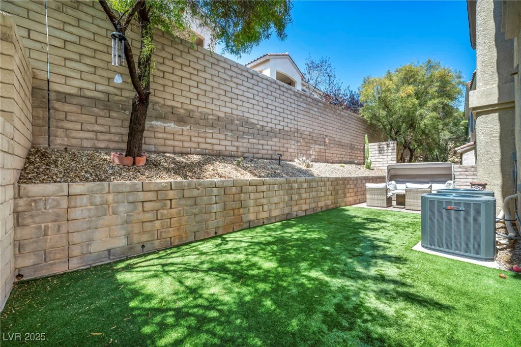 11908 Menchaca, Las Vegas, NV 89138