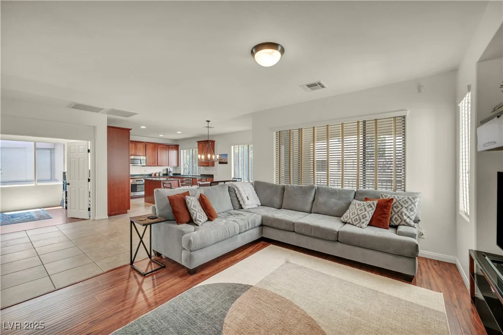11908 Menchaca, Las Vegas, NV 89138