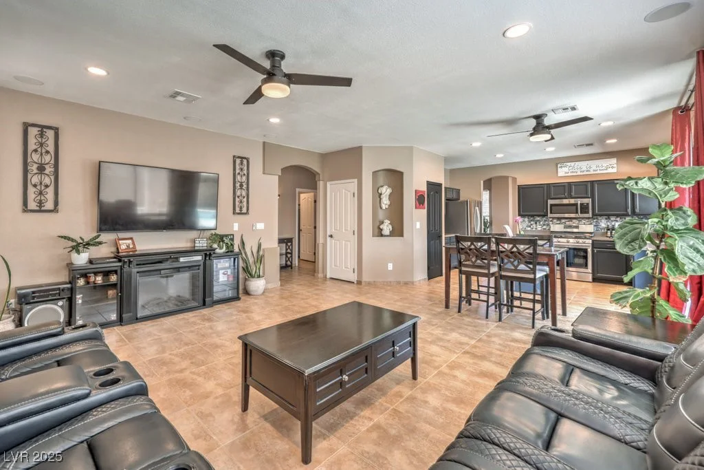 6301 Citrine, Las Vegas, NV 89130