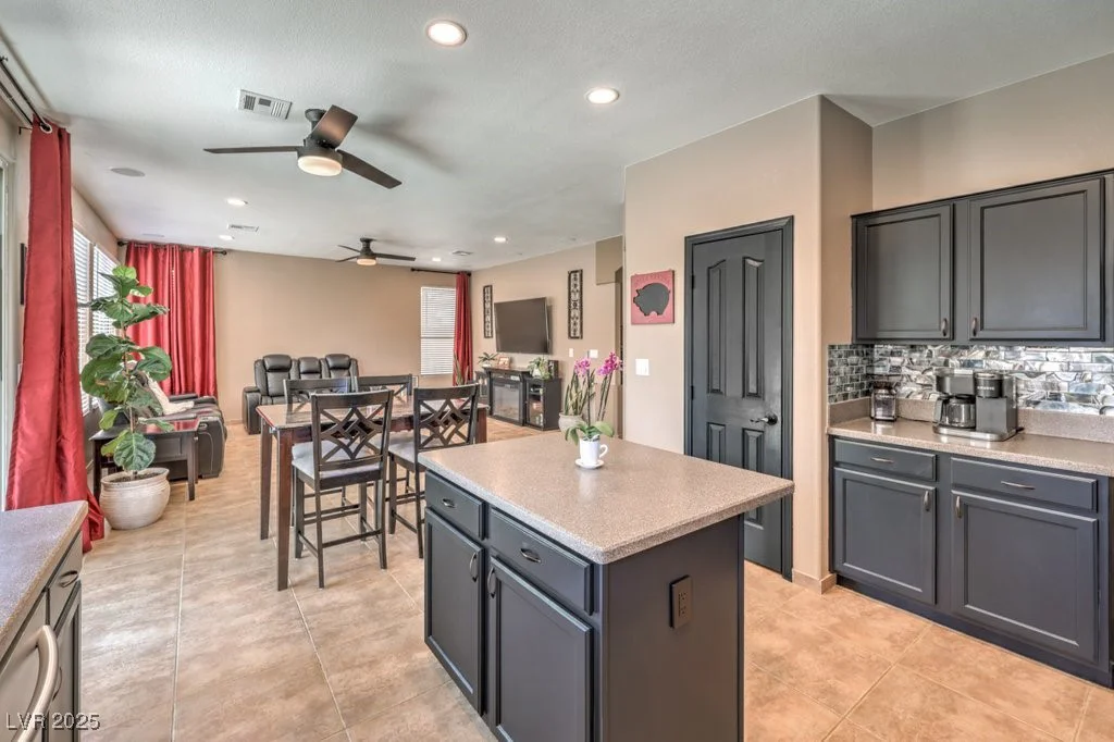 6301 Citrine, Las Vegas, NV 89130