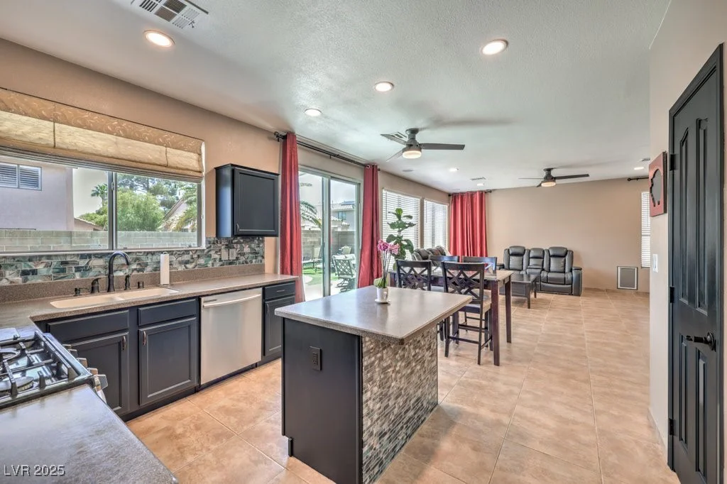 6301 Citrine, Las Vegas, NV 89130