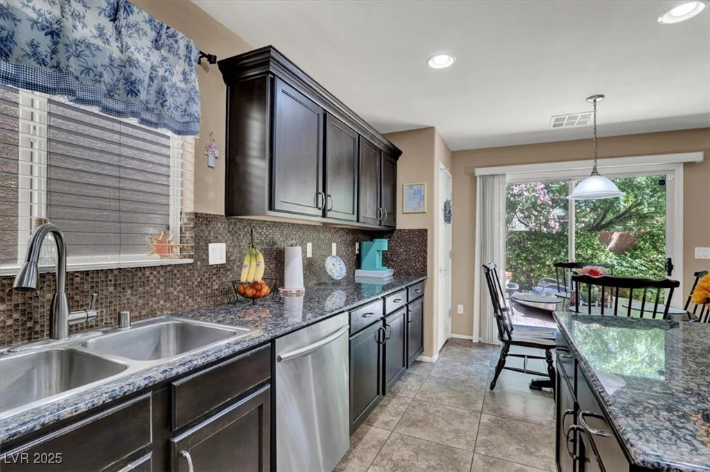 10230 Danskin, Las Vegas, NV 89166