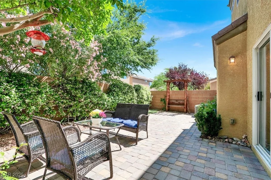 10230 Danskin, Las Vegas, NV 89166