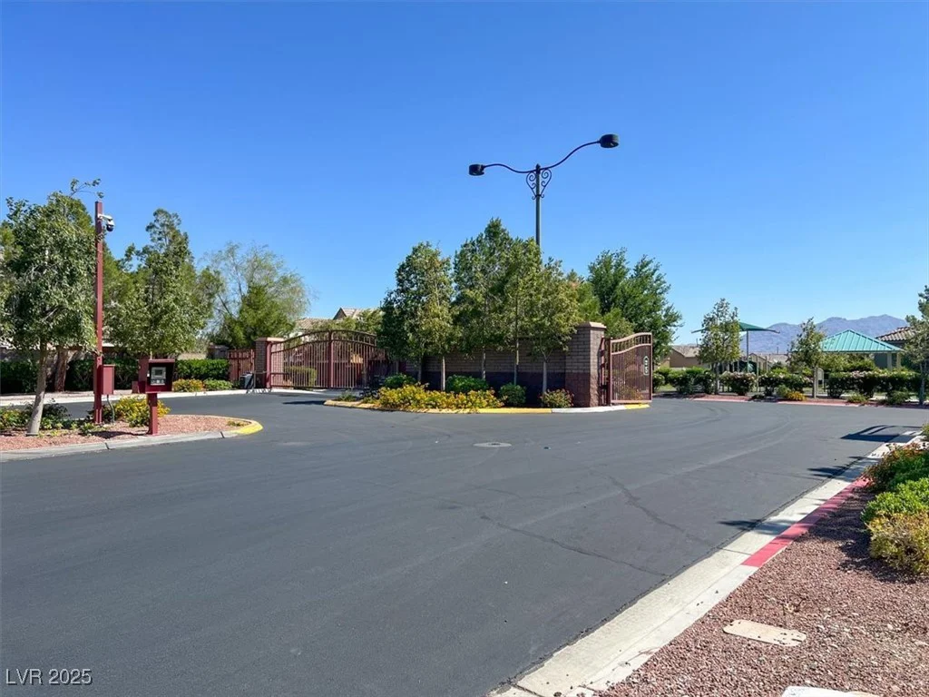 10230 Danskin, Las Vegas, NV 89166