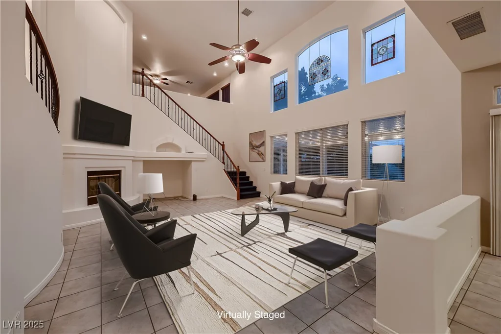 386 Wiseton, Las Vegas, NV 89183