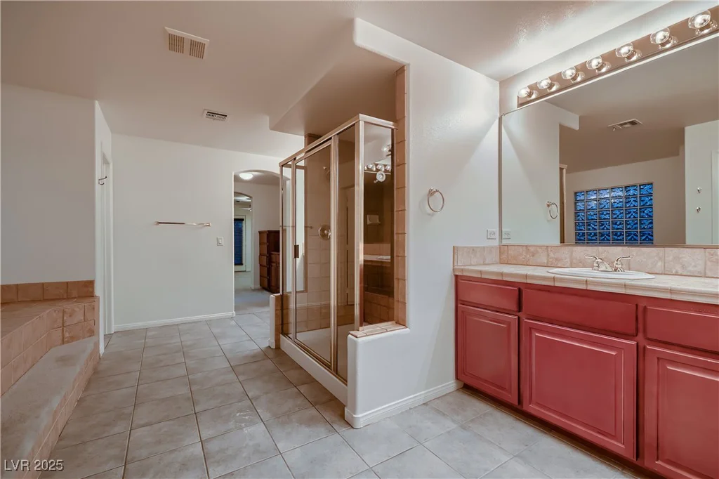386 Wiseton, Las Vegas, NV 89183