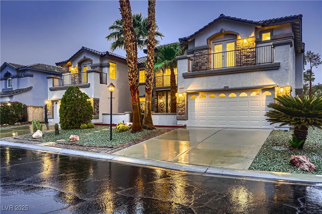 386 Wiseton, Las Vegas, NV 89183