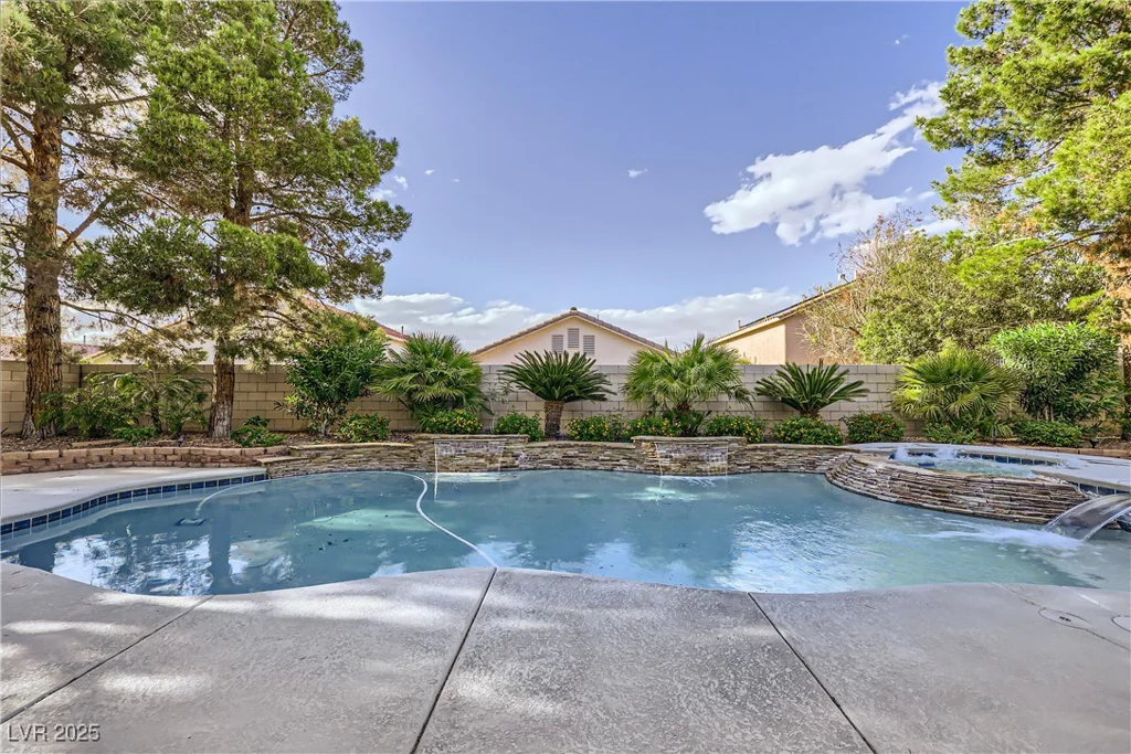 386 Wiseton, Las Vegas, NV 89183