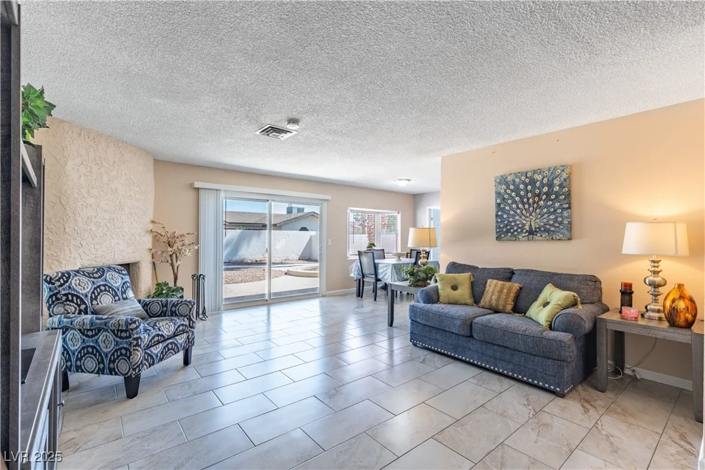 3143 La Mesa, Henderson, NV 89014